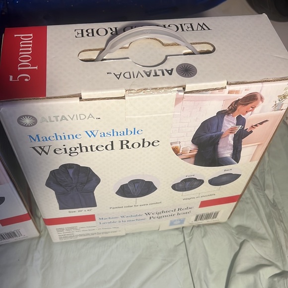 ALTAVIDA 5lb weighted robe size small and Large NWT - Picture 7 of 7
